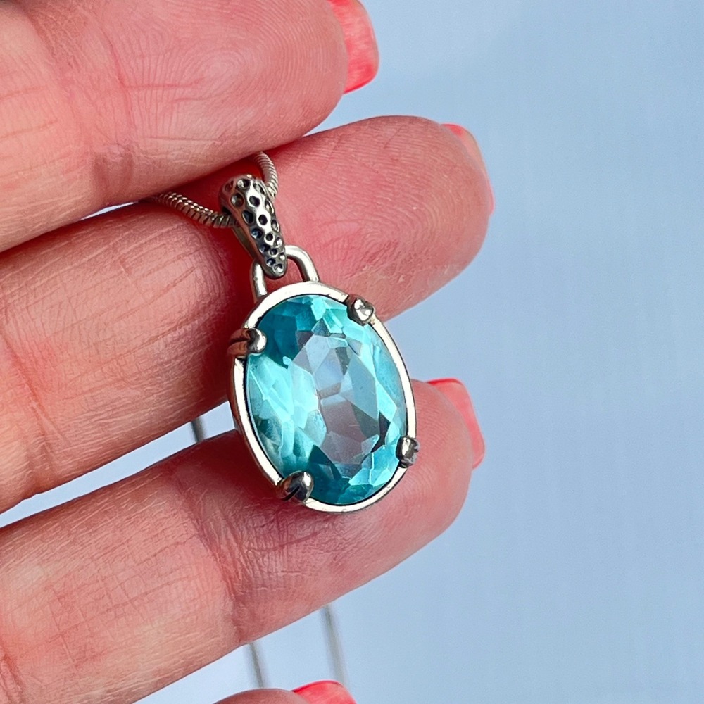 Silpada RETIRED Sterling Silver 925 Aqua Blue Glass Filigree Pendant Necklace‎